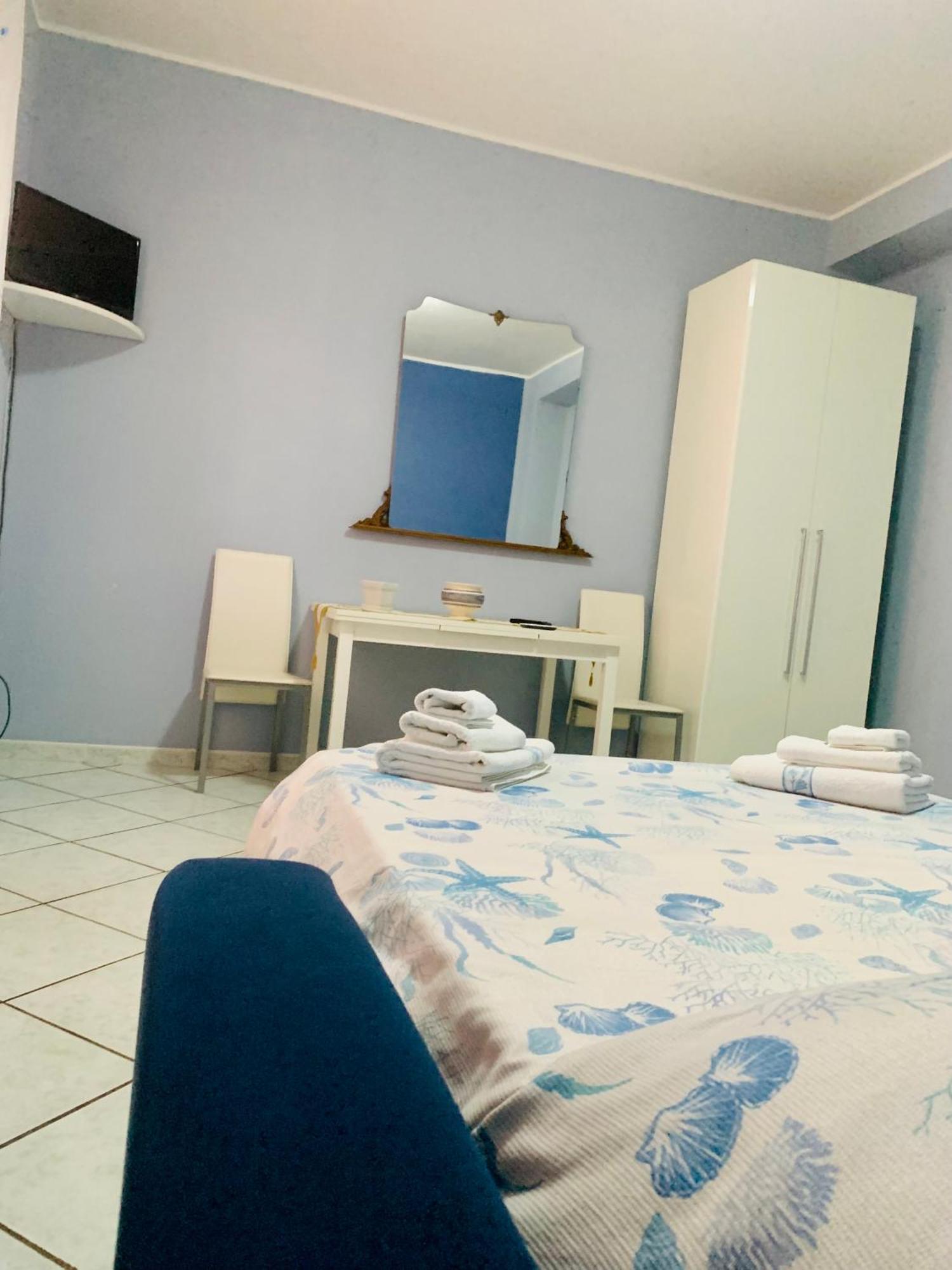 Il Geraneo Bed & Breakfast Агрополи Екстериор снимка
